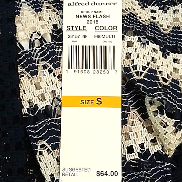 Alfred Dunner Business Casual Lace Jacket W/Ivory Tank. Size Small NWT - Picture 12 of 13